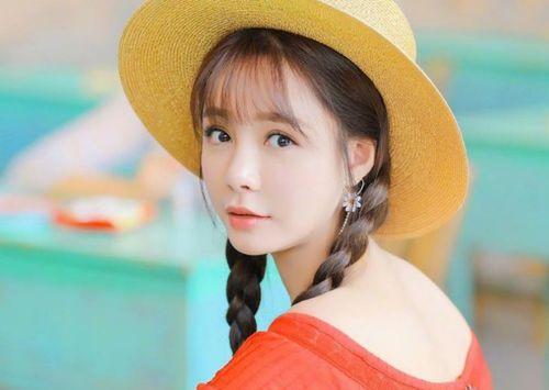 娱乐吃瓜女艺人是谁,揭秘“娱乐吃瓜女艺人”背后的故事