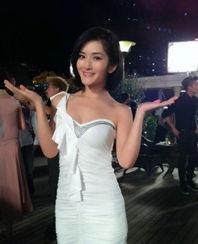 娱乐圈吃瓜女星霍思燕,从演艺事业到家庭生活的华丽转身
