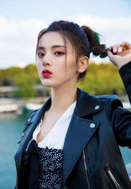 娱乐吃瓜丫18线演员,揭秘18线演员的吃瓜日常