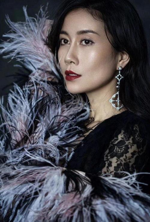 娱乐圈业内吃瓜女星是谁,揭秘业内“吃瓜”女星的真实身份